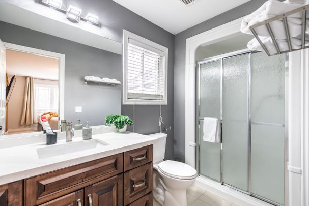 For Lease - 6544 SAM IORFIDA Drive, Niagara Falls, Ontario - Photo 1