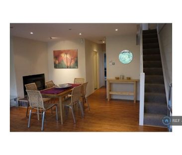 2 bedroom maisonette to rent - Photo 4