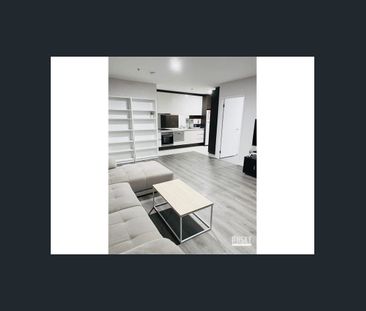 Spacious 2 Bed 2 Bath with exceptional large private outdoor space - Photo 3