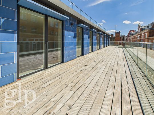 3 Bedroom Flat, Kingly Street, London, Greater London, Soho, W1B - Photo 1