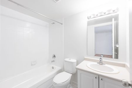 For Lease - 1407 Dupont Street Unit# 401, Toronto, Ontario - Photo 2