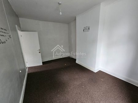 Price £650 pcm - Available Now - Unfurnished - Photo 2