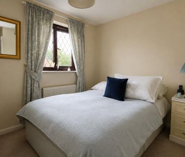 2 bedroom semi-detached house to rent - Photo 2