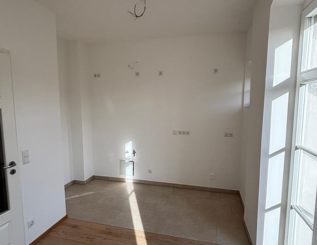 Dresdner Neustadt - Erstbezug nach Sanierung! 2 Raumwohnung sucht Sie als neuen Mieter! - Foto 1