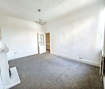 2 bed upper flat to rent in NE24 - Photo 3