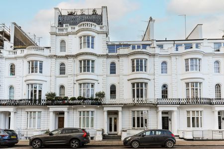 Studio Flat, Gloucester Terrace, W2 - Photo 3