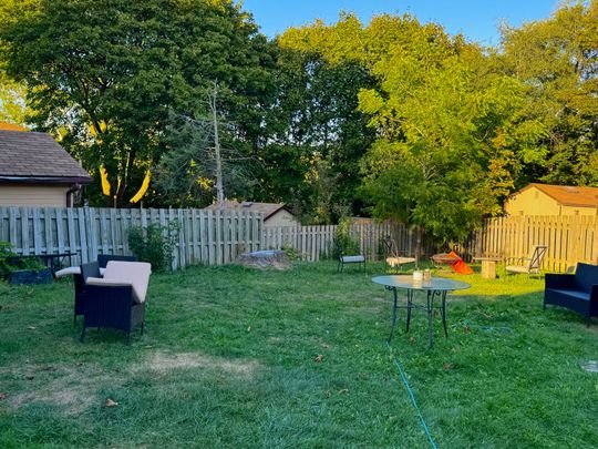 For Lease - 445 Harcourt Drive, Oshawa, Ontario - Photo 1