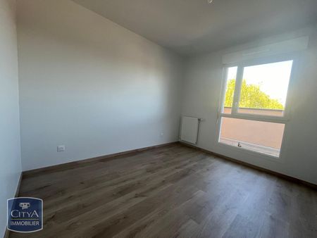 Location Appartement 5 pièces 100m² MIONNAY 01390 - Photo 5