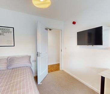 1 bedroom in a house share to rent - Photo 6