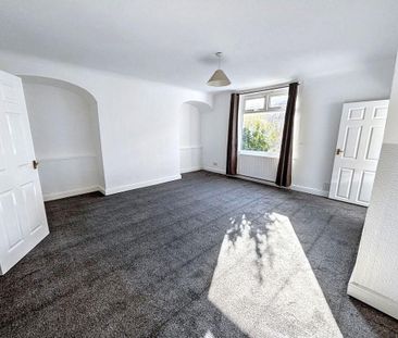 2 bed terraced house to rent in NE63 - Photo 4