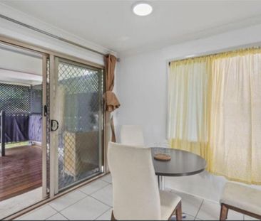 Spacious Dual Living Home for Rent in Kingston - Photo 3