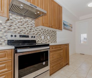 For Lease - 1533 Carr Landing, Milton, Ontario - Photo 4