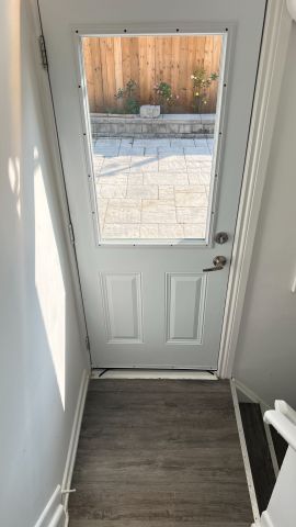 For Lease - 215 Browndale Crescent Unit# Bsmt, Richmond Hill, Ontario - Photo 2