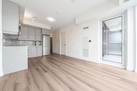 For Lease - 2343 Khalsa Gate Unit# 223, Oakville, Ontario - Photo 3