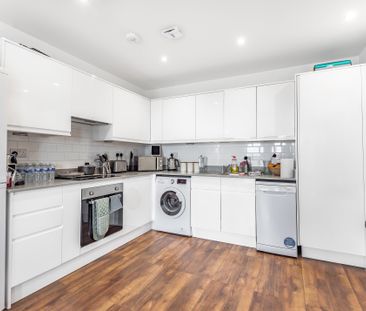 4 Lyons Way, SLough, SL2 flat to rent - Photo 5