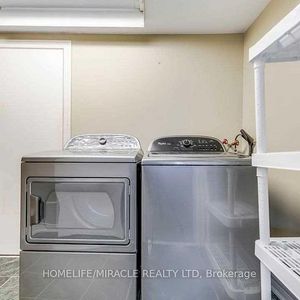 For Lease - 3 Independence Drive, Toronto, Ontario - Photo 2