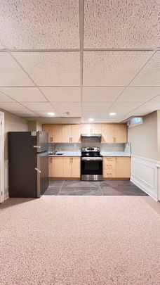 For Lease - 1534 Hollywell Avenue, Mississauga, Ontario - Photo 1