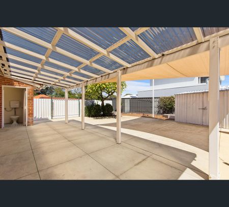 69 London Street, Mount Hawthorn, WA 6016 - Photo 2
