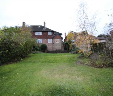 Room 1 of 3 Pewley Way, Guildford - Photo 5