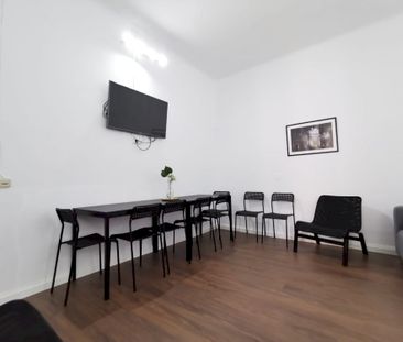 Double room in Preciados, Madrid - Photo 2