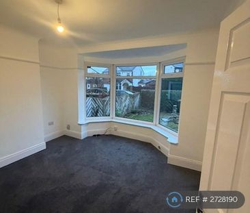 3 bedroom semi-detached house to rent - Photo 1