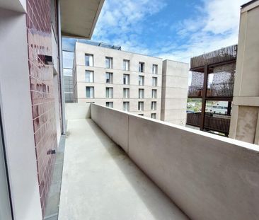 location Appartement T4 DE 98.8m² À BORDEAUX - Photo 3