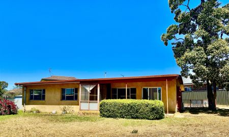 Convenient South Dubbo Location - Photo 3