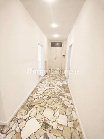 Appartamento via Ammiraglio Burzagli, Città, Montevarchi - Photo 4