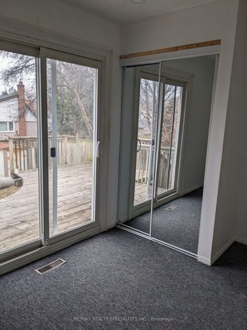 Semi-Detached Home For Lease | W8126692 - Photo 2