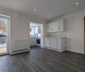 Burrow Road, CT19 6DH, Folkestone - Photo 1