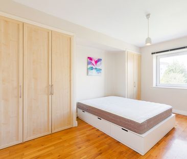 Galloping Green, Stillorgan Road, Blackrock, Co. Dublin, A94 W77. - Photo 2