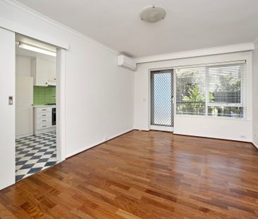 3/195 Tooronga Road, Glen Iris VIC 3146 - Apartment For Rent | Domain - Photo 2