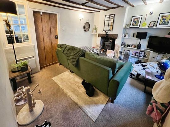 2 bedroom terraced house to rent - Photo 1