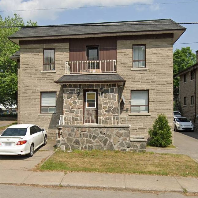 3 1/2 - 2058 RUE VICTORIA, Trois-Rivieres - Photo 1