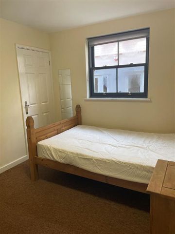 6 bedroom house share to rent - Photo 4