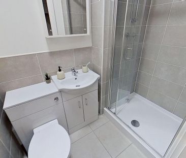 Studio to rent - Photo 5