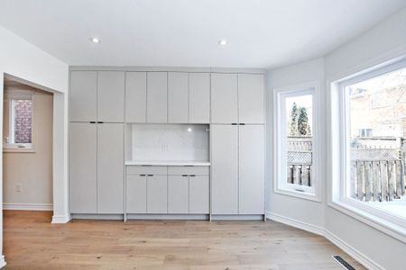 For Lease - 582 Skinner Avenue, Newmarket, Ontario - Photo 4