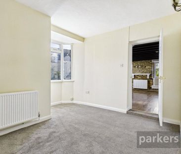 4 bedroom detached house to rent - Photo 1