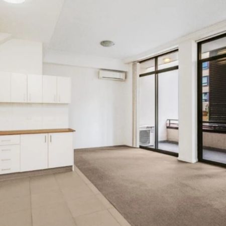 5/39 Cowper Street, - Photo 3