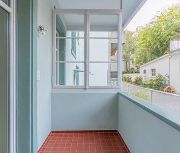 Charmante und gemütliche 3-Zimmer-Altbauwohnung mit Balkon - Photo 4