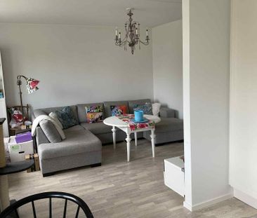 Lotta Svärds gränd, Hägersten - Photo 1