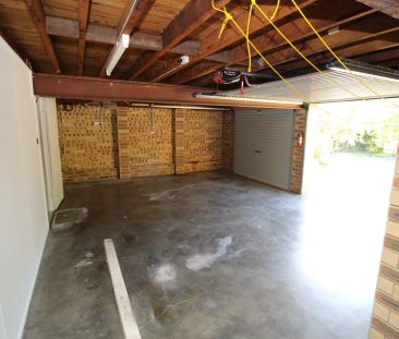 FULLY REFURBISHED, FAMILY HOME - Photo 6