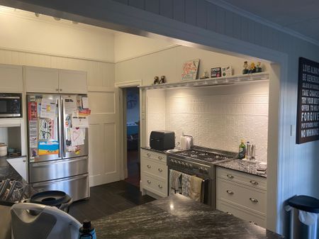 Greenslopes - Photo 4