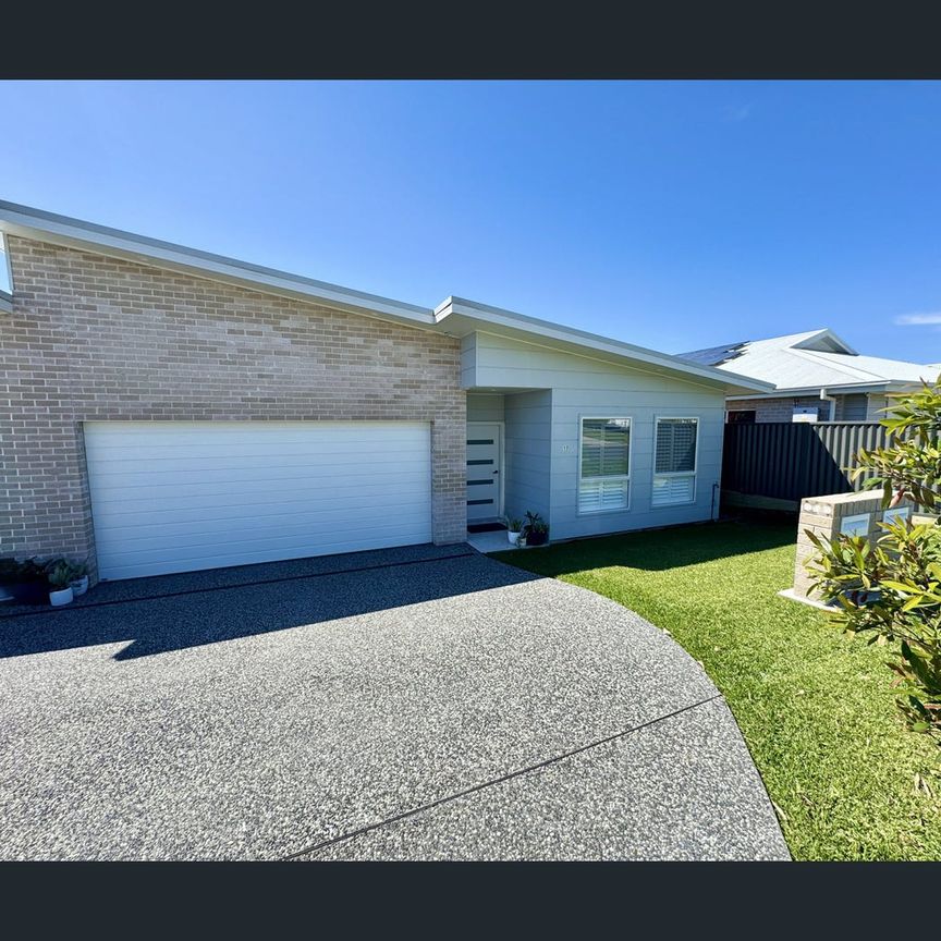 1 Drury Close, Old Bar, NSW 2430 - Photo 1