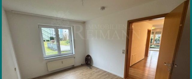 2 Zimmer- Wohnung im Erdgeschoss mit Terrasse - Photo 1