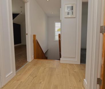 82 Ballymacormick Avenue, Ballyholme, Bangor, BT19 6AY - Photo 3