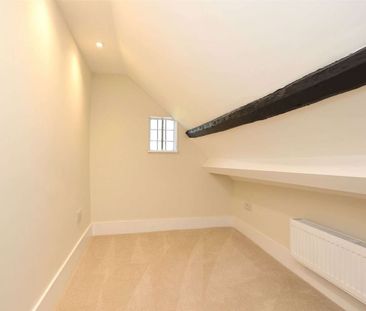 A wonderful 3 bedroom detached property to rent at Welford, approxi... - Photo 6