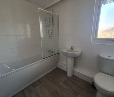 Mantle Close - Photo 6