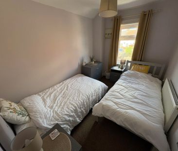 **NO DEPOSIT OPTION AVAILABLE** A simply stunning three bedroom end... - Photo 2