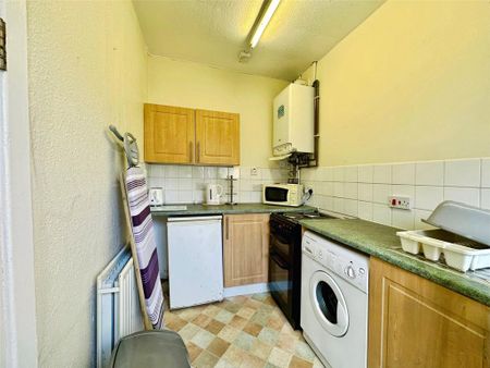 1 bedroom flat to rent - Photo 2